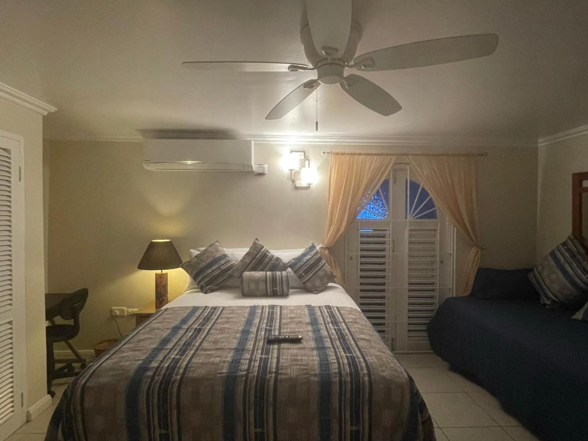 Hummingbird Retreat - Luxury Oceanview Apt, 7-Minute Walk To Beach โอโชรีโอส ภายนอก รูปภาพ